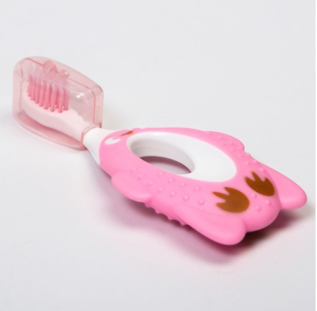 Children's toothbrush with protective cap (1-6 years)