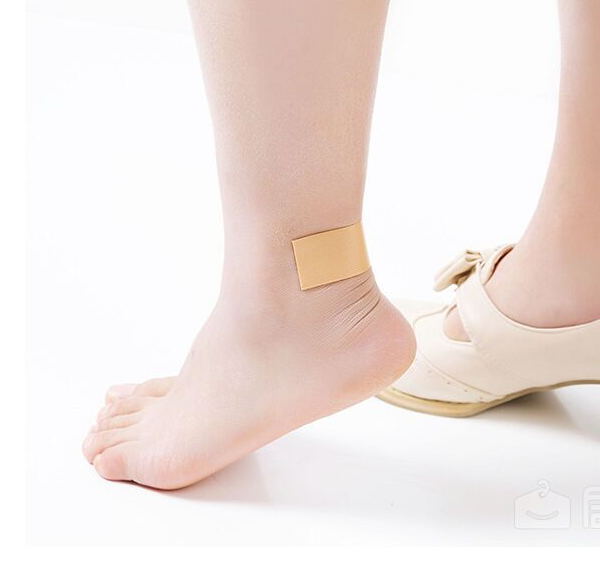 Moisture-resistant elastic band-aid against chafing, 4m x 2.5cm