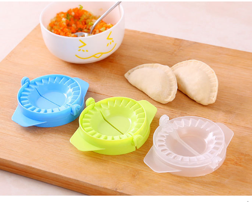 Mold for molding dumplings and dumplings (2 pcs.)