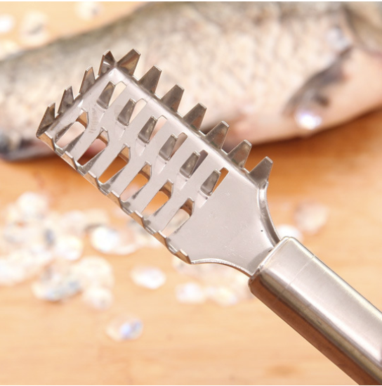 Metal fish peeler