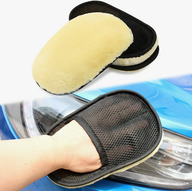 Mittens for washing AUTO made of artificial fur