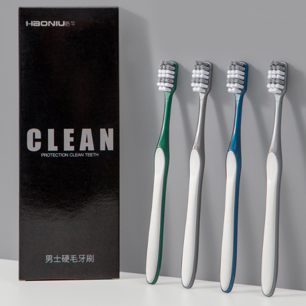 Toothbrush with combined bristles CLEAN (1 piece)