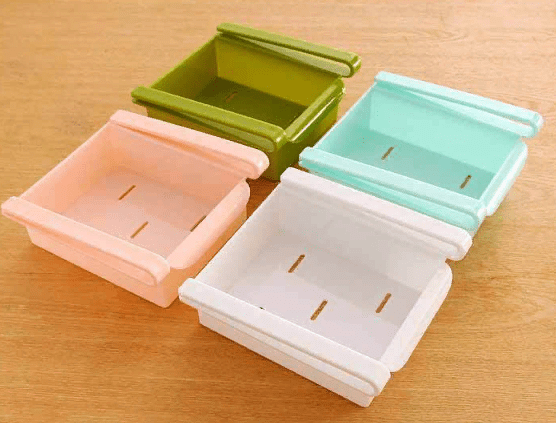 Removable container for the refrigerator