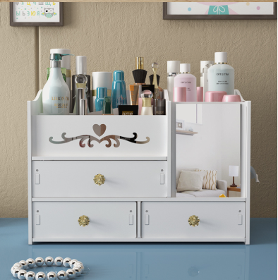 Desk chest of drawers ТHeartУ with mirror