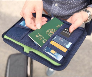 Compact document holder Travelus