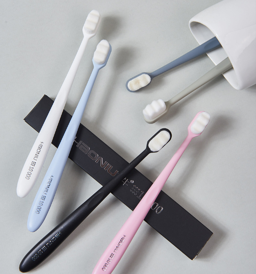 Haoniu Toothbrush with ultra-fine bristles