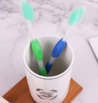 Toothbrushes with Jade Nanoparticles (4 pcs)