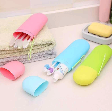 Smile toothbrush and toothpaste case