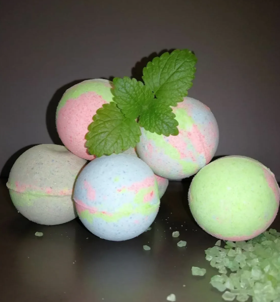 Bath bombs, 90g (1 pc.) ASSORTI