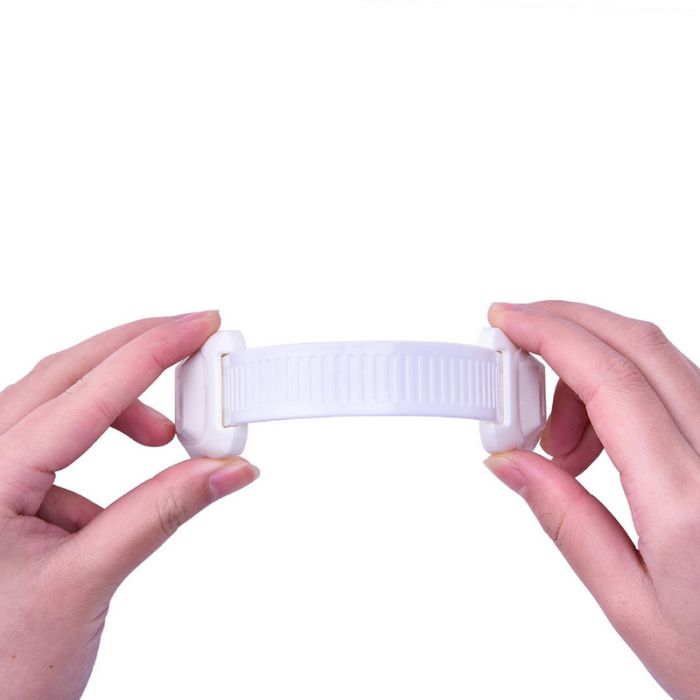 Flexible plastic locking device with buckle clasp