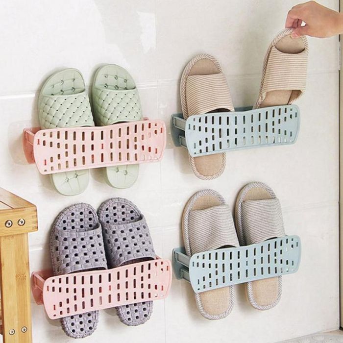 Folding wall slipper holder