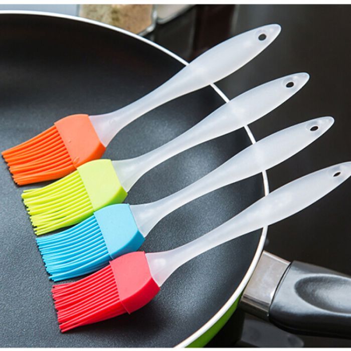 Heat-resistant silicone cooking brush