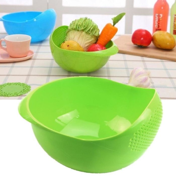 Rice and cereal washing bowl with holes for water drainage