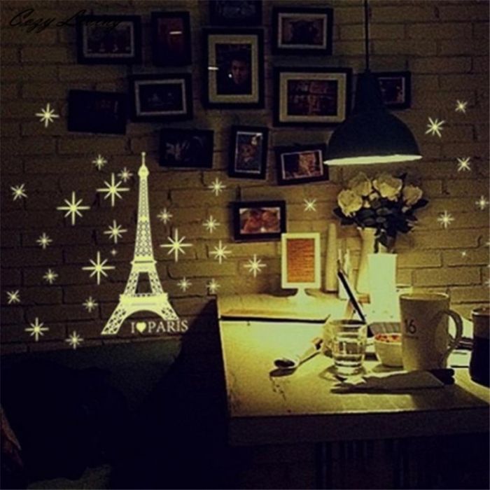 Eiffel Tower light-accumulating sticker - self-adhesive stickers for interior decoration