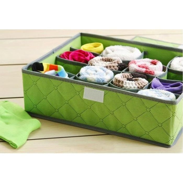 Closet or chest of drawers organizer with 16 compartments and Velcro lid