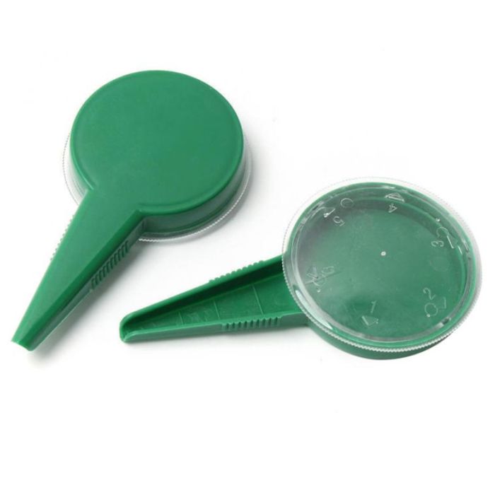 Handheld seed sower, container with lid with 5 holes of different sizes, plastic