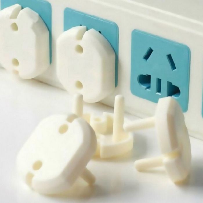 Plastic plug for European standard socket outlet