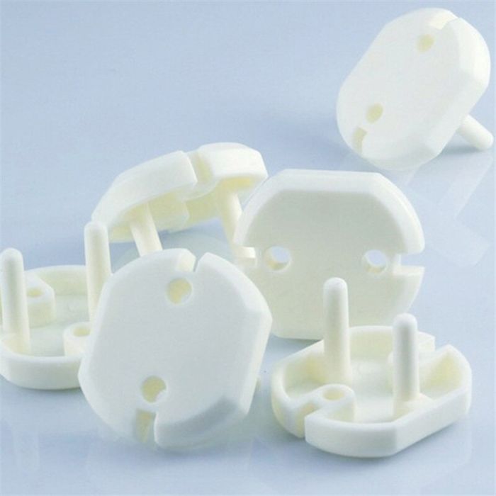 Plastic plug for European standard socket outlet