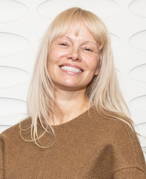 Pamela Anderson Got Bangs Just in Time for Her First Golden Globe Nomination