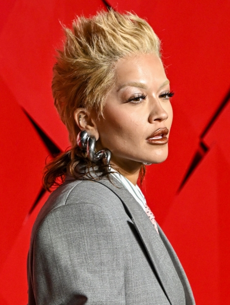 Rita Ora’s Two-Tone Mullet Is One Hell of a Way to Kick Off December